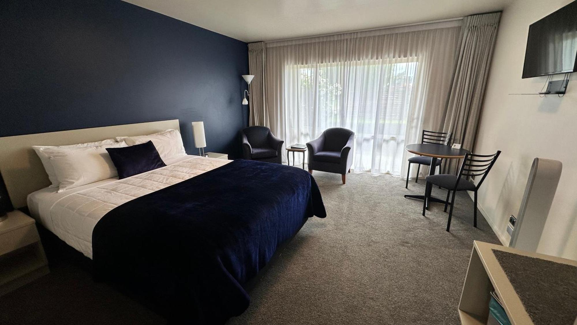 The Suites Ashburton Exteriör bild