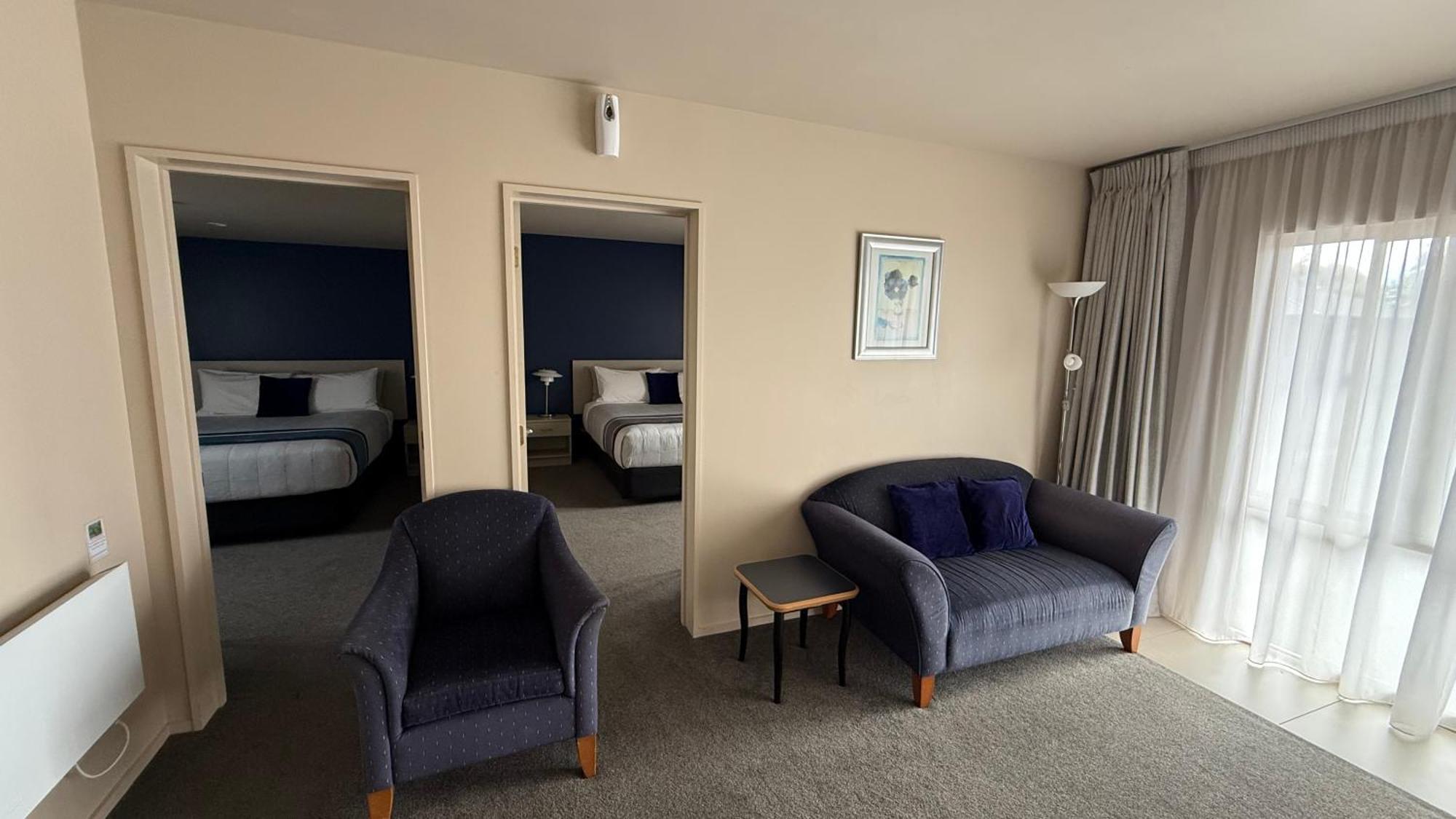 The Suites Ashburton Exteriör bild